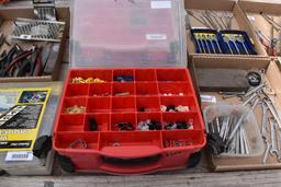Plano plastic organizer with some electric terminals
