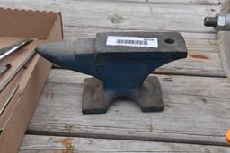 Small decorative anvil
