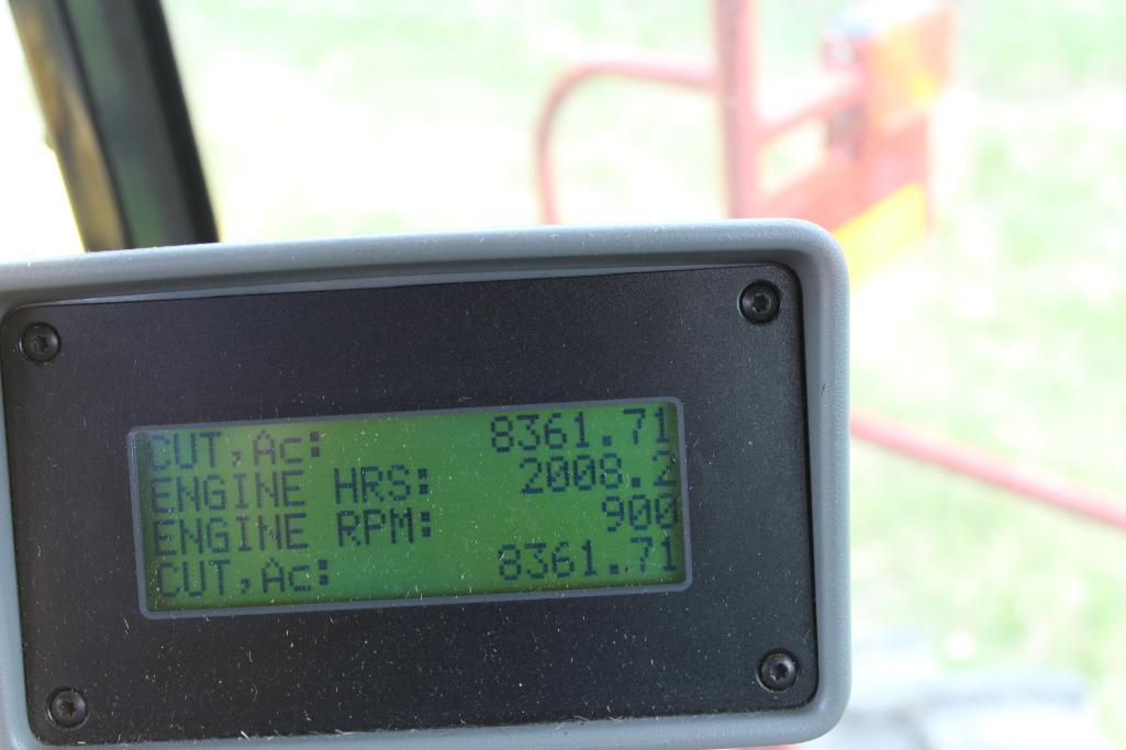 New Holland 8060 self-propelled windrower