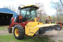 New Holland 8060 self-propelled windrower
