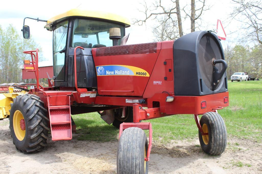 New Holland 8060 self-propelled windrower