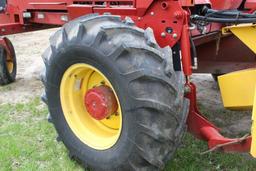 New Holland 8060 self-propelled windrower