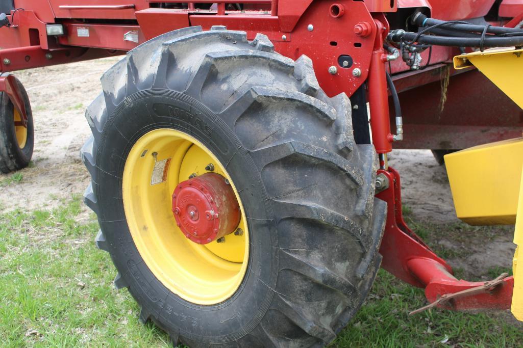 New Holland 8060 self-propelled windrower