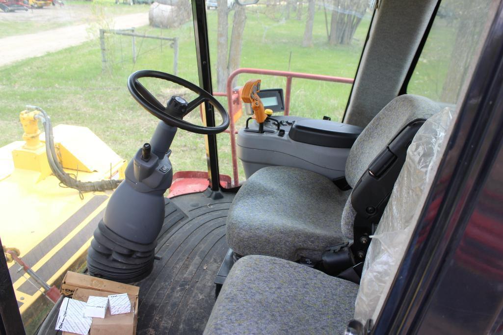New Holland 8060 self-propelled windrower