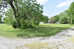 Lot 21: Unimproved 208' x 208' lot