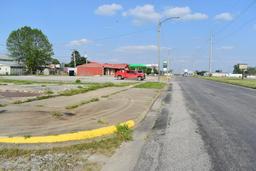 Lot 27: Unimproved 55' x 100' lot