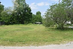 Lot 4: Unimproved 104' x 104' lot