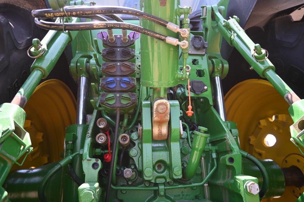 2017 John Deere 8345R MFWD tractor