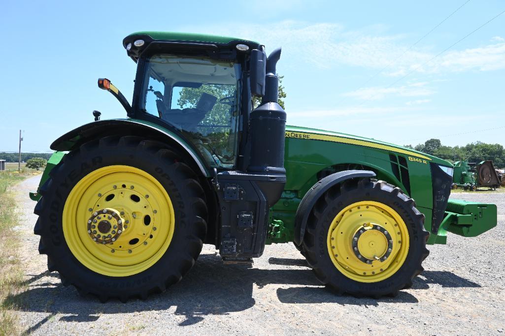 2017 John Deere 8345R MFWD tractor