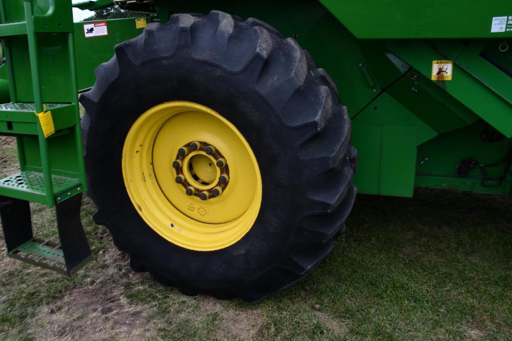 1991 John Deere 9400 2wd combine