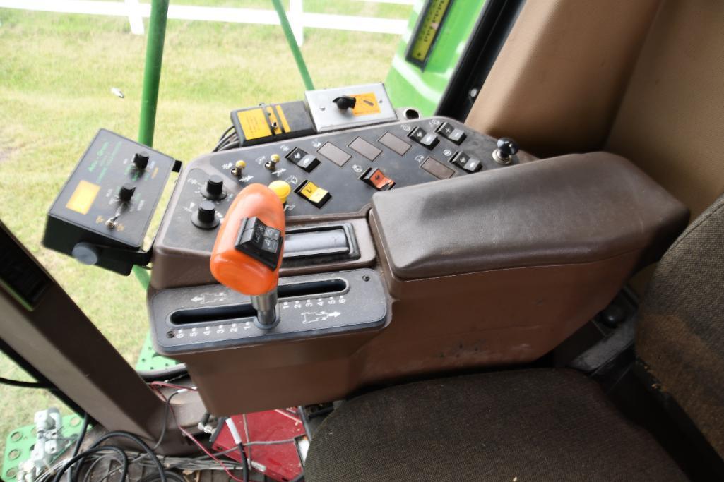 1991 John Deere 9400 2wd combine