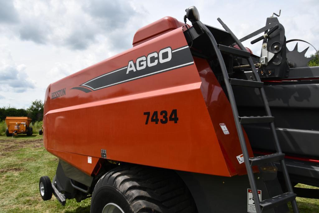 Agco Hesston 7434 large square baler