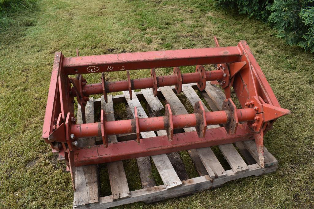 Rhino 60828 pull-type 12' aerator with (2) 4' extensions