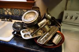 Large quantity of alum. Kitchenware