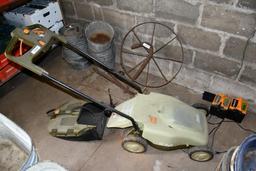 Neutron Newton battery operated lawn mower