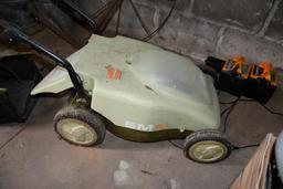 Neutron Newton battery operated lawn mower