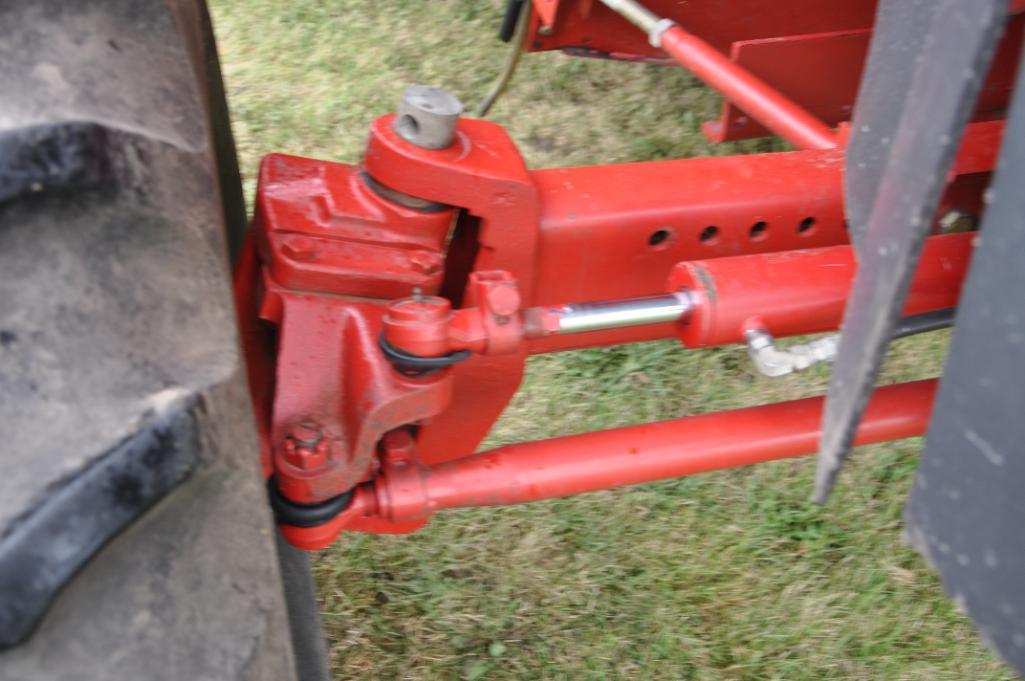 2005 Case-IH 2377 2wd combine