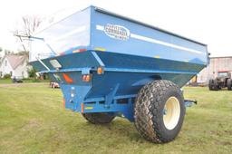 2005 Kinze 650 grain cart,
