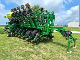 2006 John Deere 1790 CCS 16/31 planter