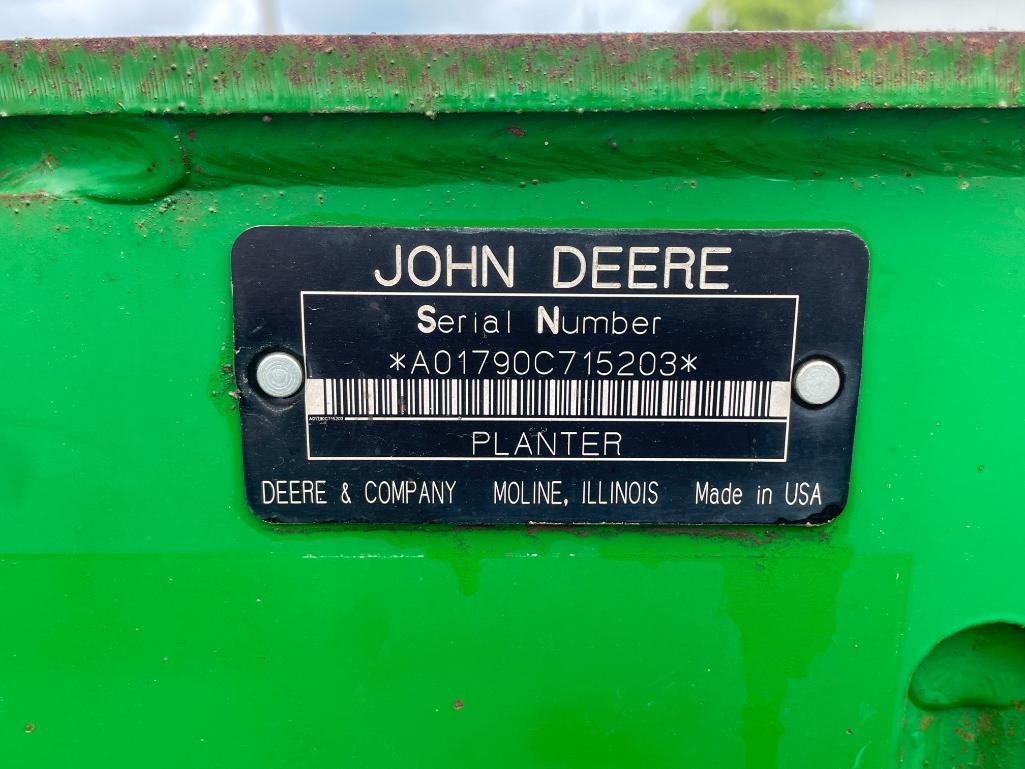 2006 John Deere 1790 CCS 16/31 planter