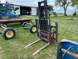 3-pt. forklift