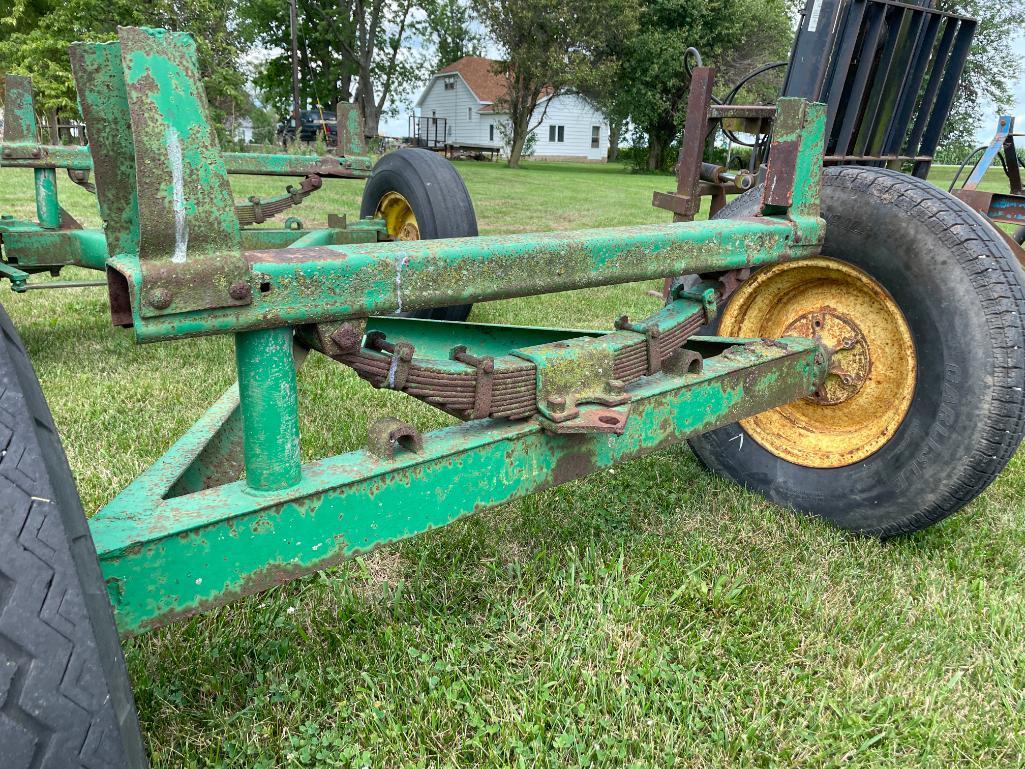 John Deere running gear