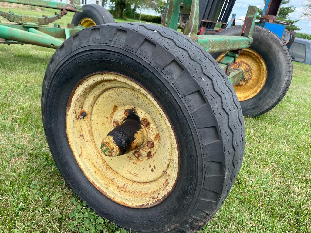 John Deere running gear