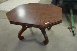 Octagon style kitchen table