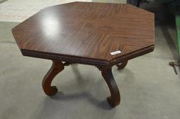 Octagon style kitchen table