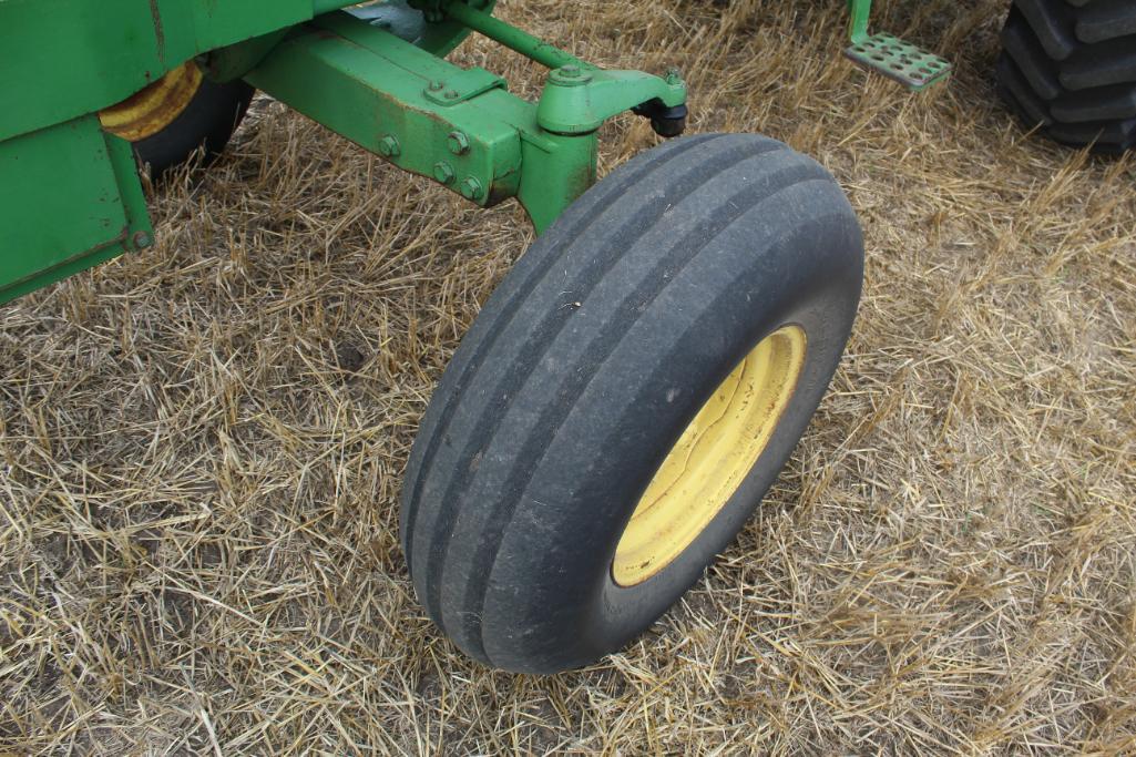 John Deere 4440 Tractor