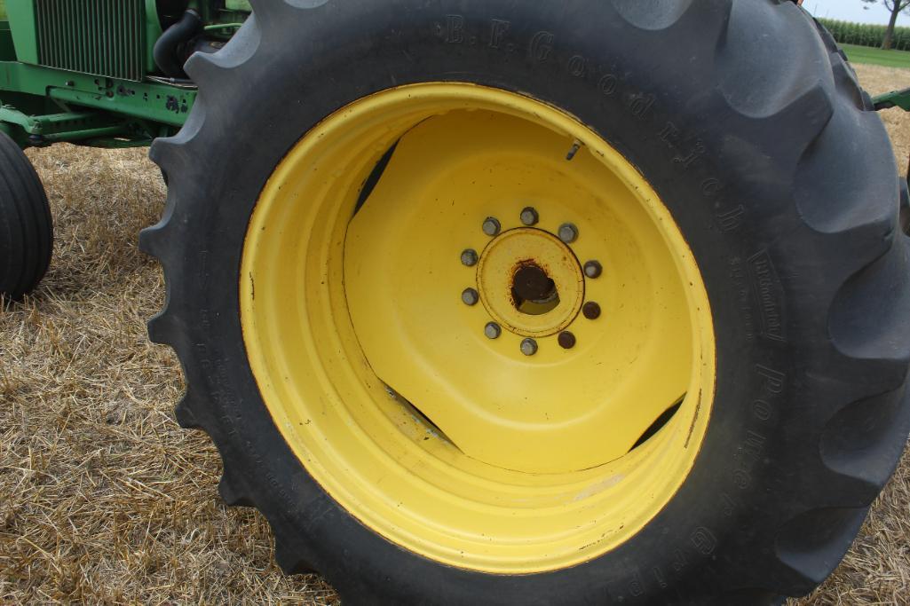John Deere 4440 Tractor