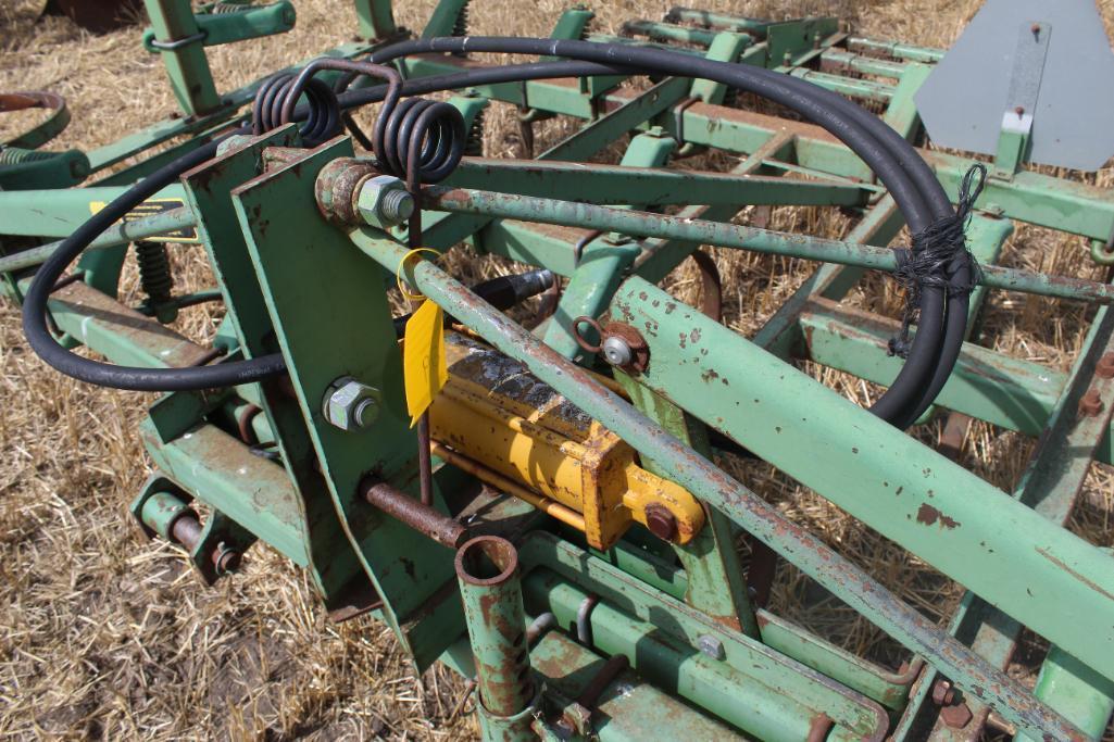John Deere 1100 Field Cultivator