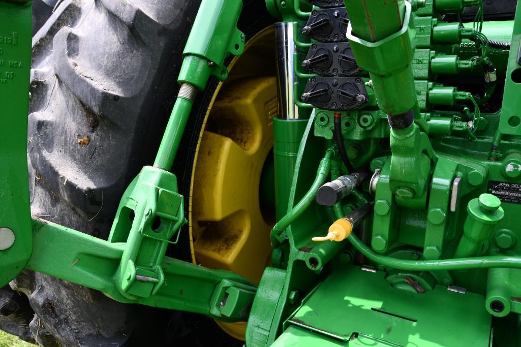 2007 John Deere 8430 MFWD tractor