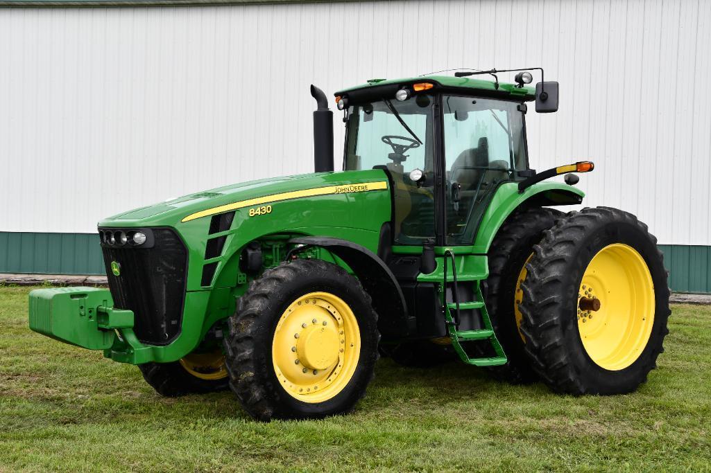2007 John Deere 8430 MFWD tractor