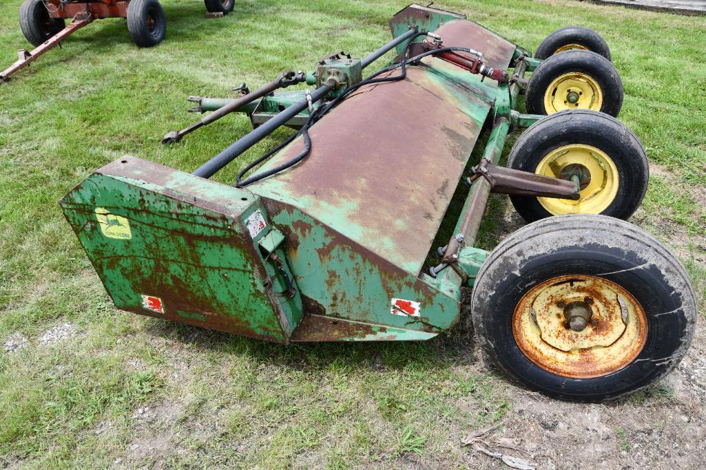 John Deere 27 15' flail type stalk shredder