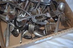 Large quantity of flatware