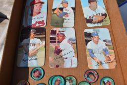 Flat of 1970's metal pogs & large cardboard cards