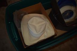 Tote of ladies hats