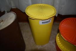 Quantity of vintage Tupperware as pictured