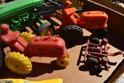 Quantity of vintage plastic toys