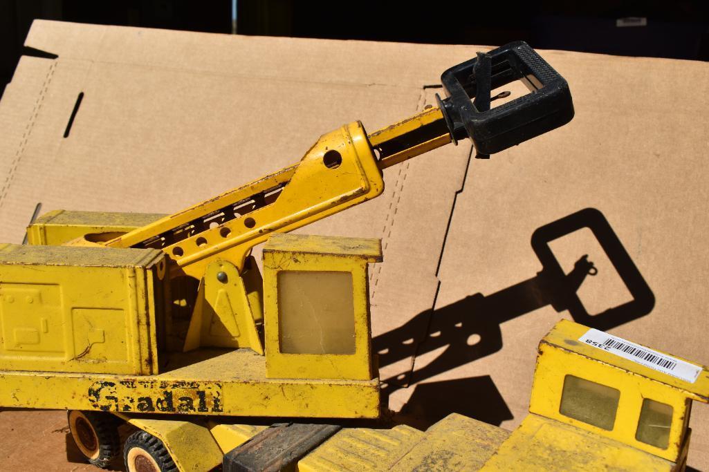 Buddy-L grade all excavator