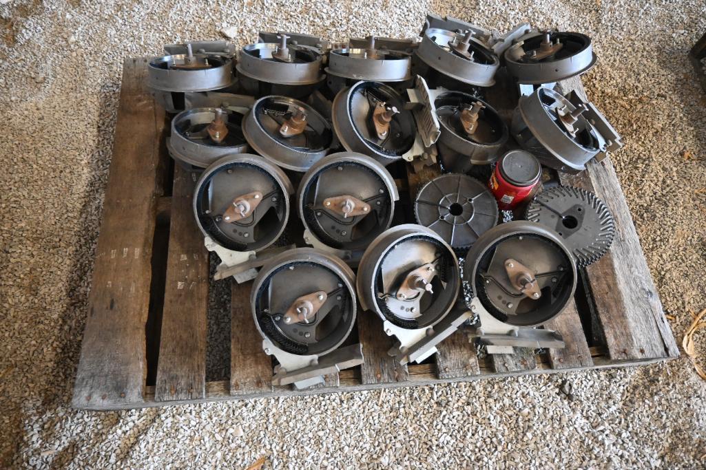 2006 Kinze 3500 8/15 row planter