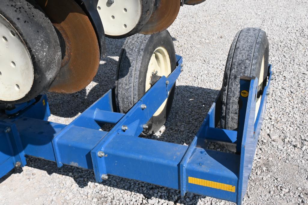 2006 Kinze 3500 8/15 row planter