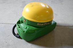 John Deere Starfire 3000 receiver