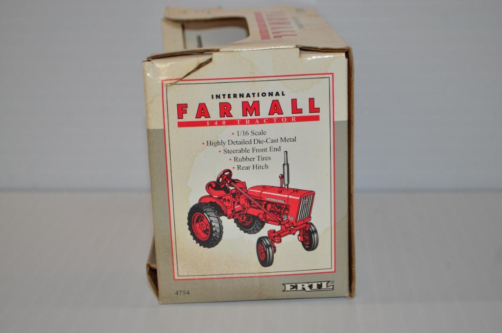 ERTL 1/16 scale International Farmall 140 Tractor