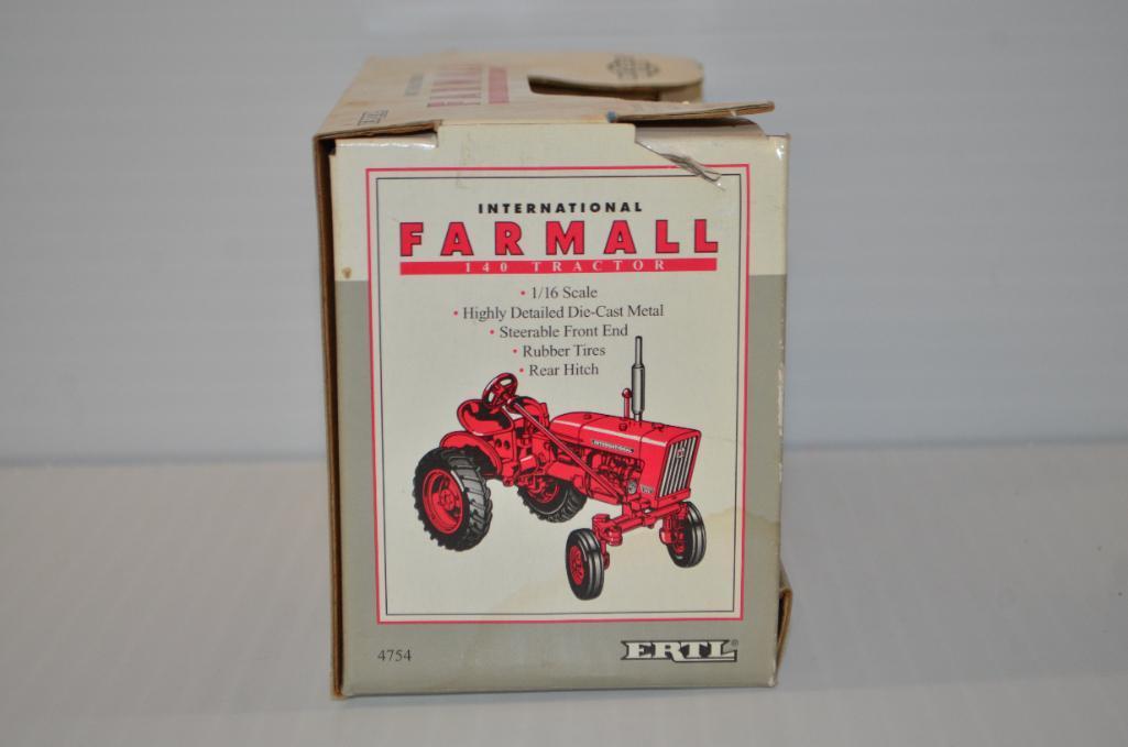ERTL 1/16 scale International Farmall 140 Tractor
