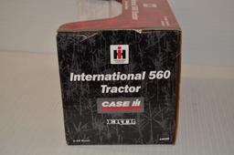 ERTL 1/16 scale Case International 560 Tractor