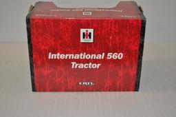ERTL 1/16 scale Case International 560 Tractor