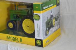 Ertl 1/16 scale John Deere 1950 Model B tractor