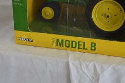 Ertl 1/16 scale John Deere 1950 Model B tractor
